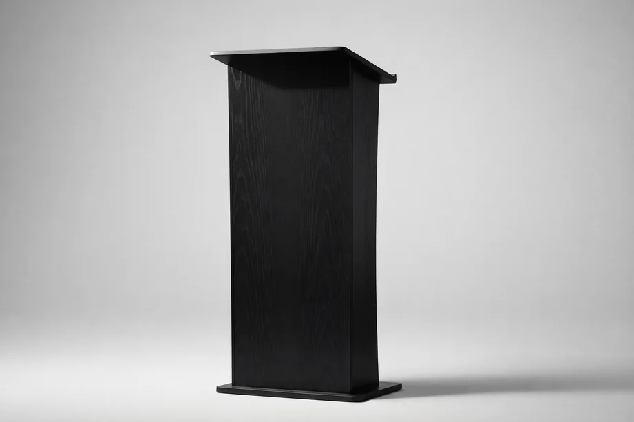 Podium de madera negra clásico para eventos gubernamentales, académicos y ceremonias oficiales